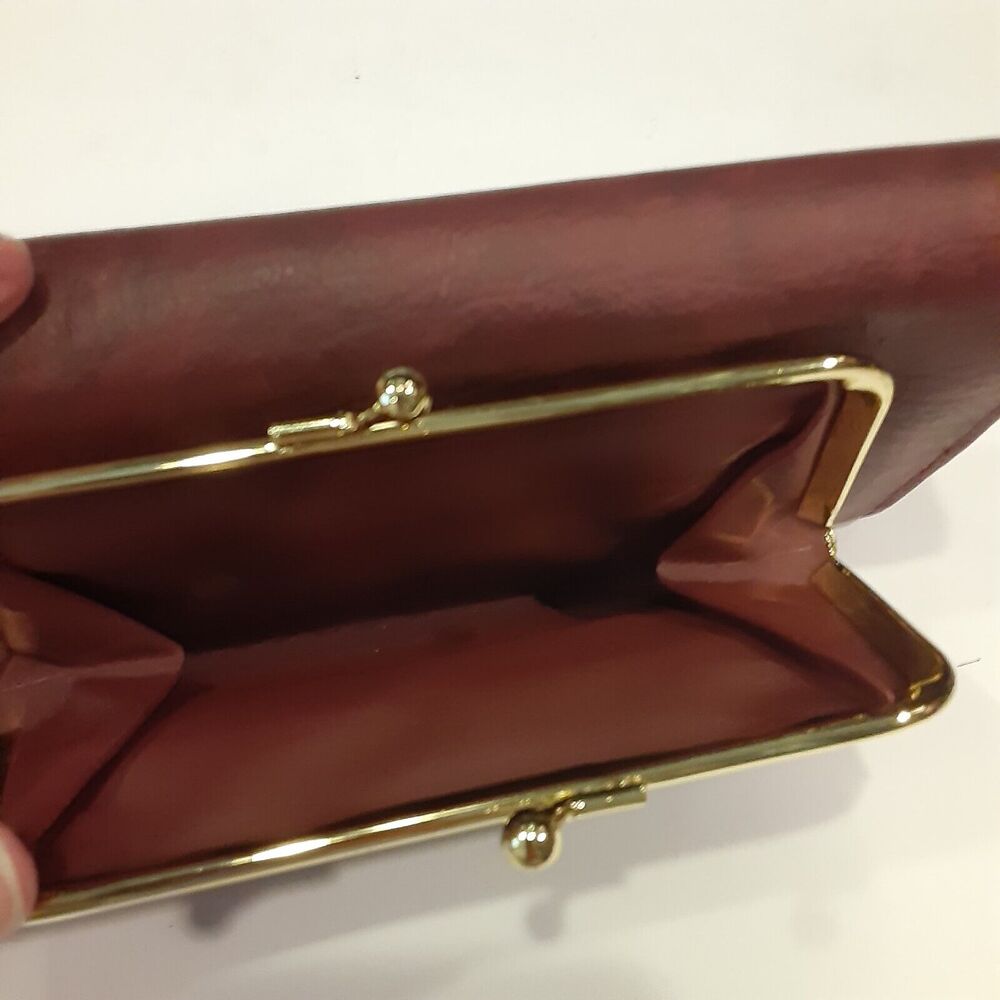 Vintage Buxton Leather Wallet New Leather Whiskey Classic - Picture 6 of 11